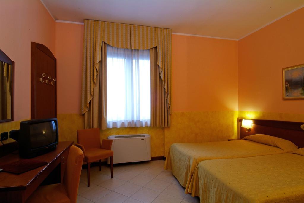 Hotel Majestic San Giuliano Milanese Quarto foto